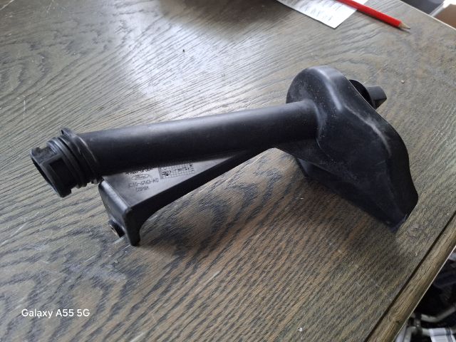 bontott FORD TRANSIT Olaj Beöntő Cső