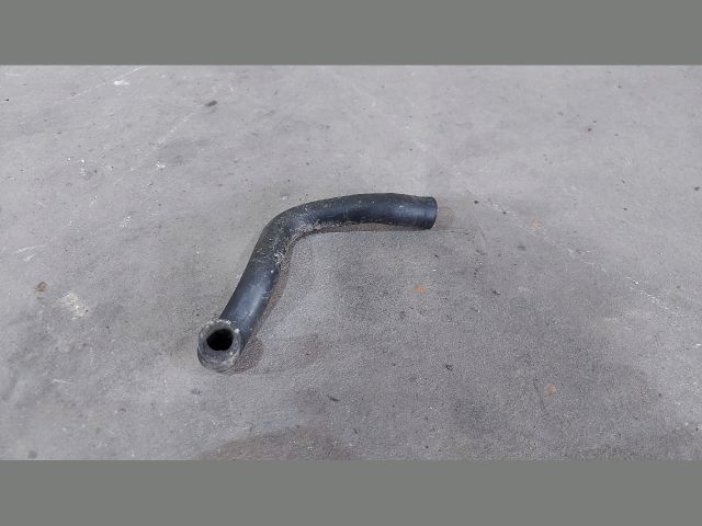 bontott FORD TRANSIT Olajhűtő Vízcső (Bemenő)