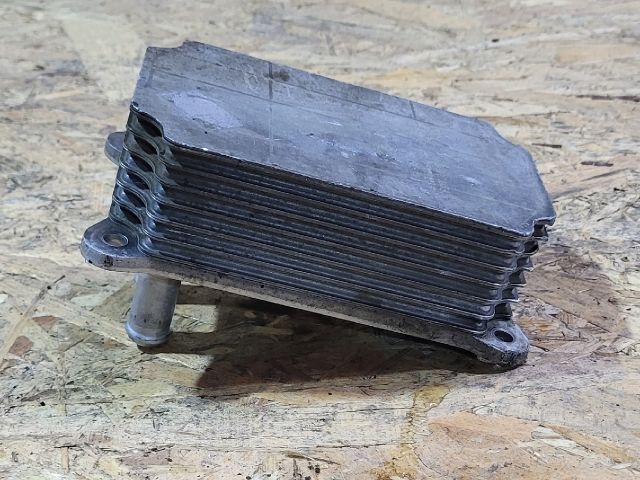 bontott FORD TRANSIT Olajhűtő