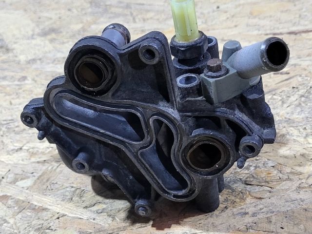 bontott FORD TRANSIT Olajszűrő Ház