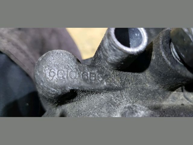 bontott FORD TRANSIT Olajszűrő Ház