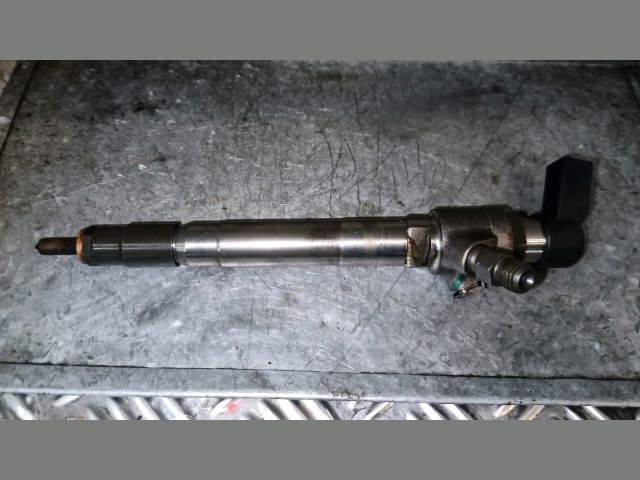 bontott FORD TRANSIT Porlasztó (1 db)