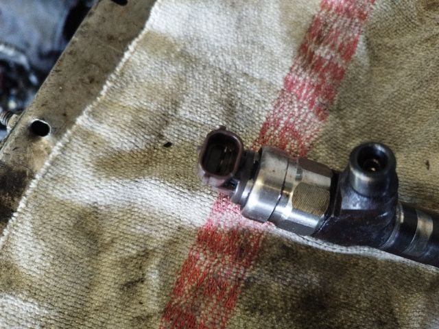 bontott FORD TRANSIT Porlasztó (1 db)