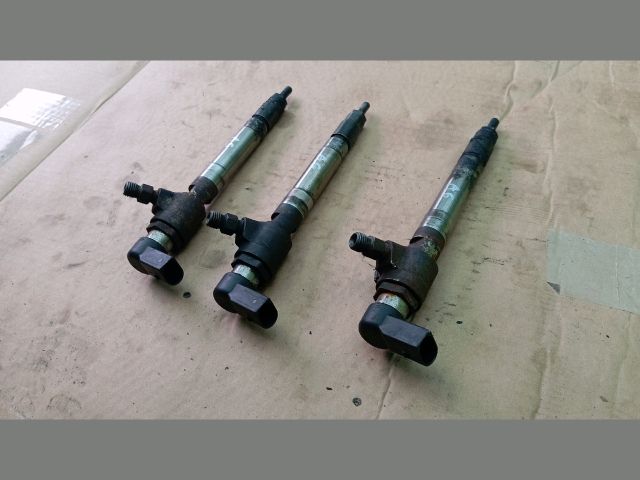 bontott FORD TRANSIT Porlasztó (1 db)