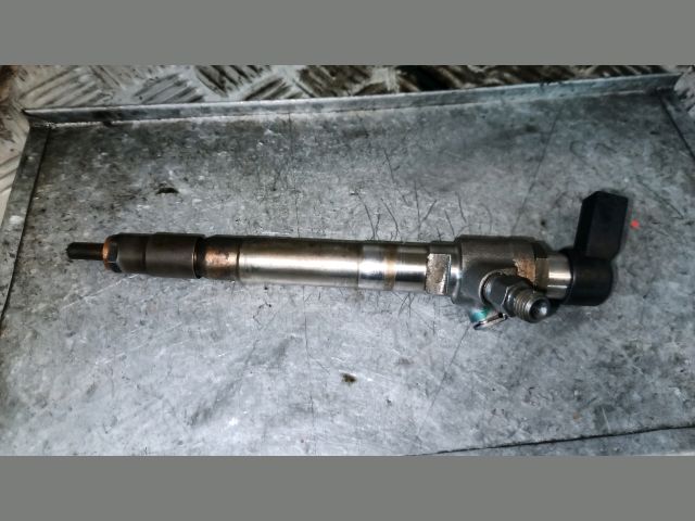 bontott FORD TRANSIT Porlasztó (1 db)