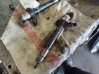 bontott FORD TRANSIT Porlasztó (1 db)