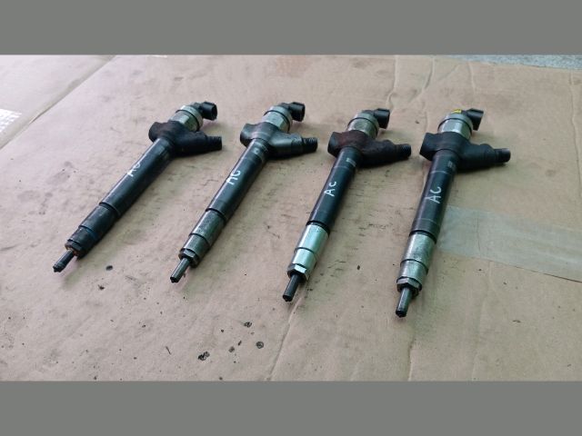 bontott FORD TRANSIT Porlasztó (1 db)