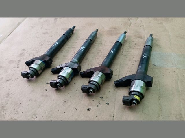 bontott FORD TRANSIT Porlasztó (1 db)