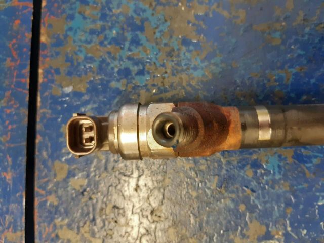 bontott FORD TRANSIT Porlasztó (1 db)