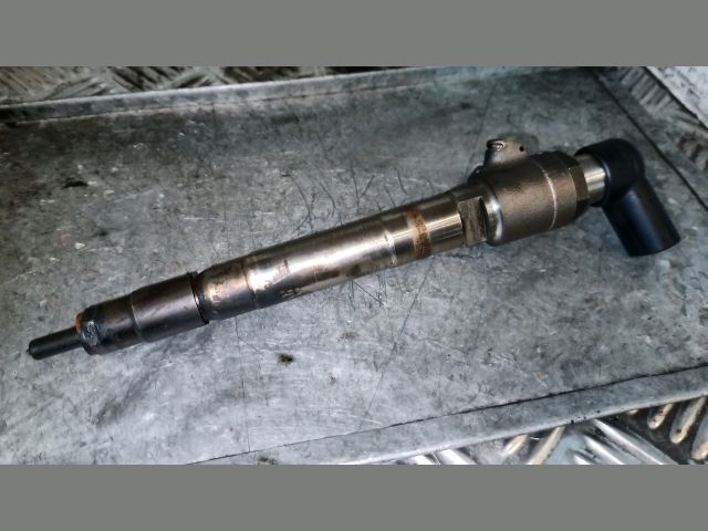 bontott FORD TRANSIT Porlasztó (1 db)