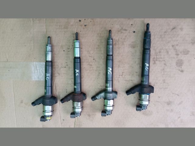 bontott FORD TRANSIT Porlasztó (1 db)