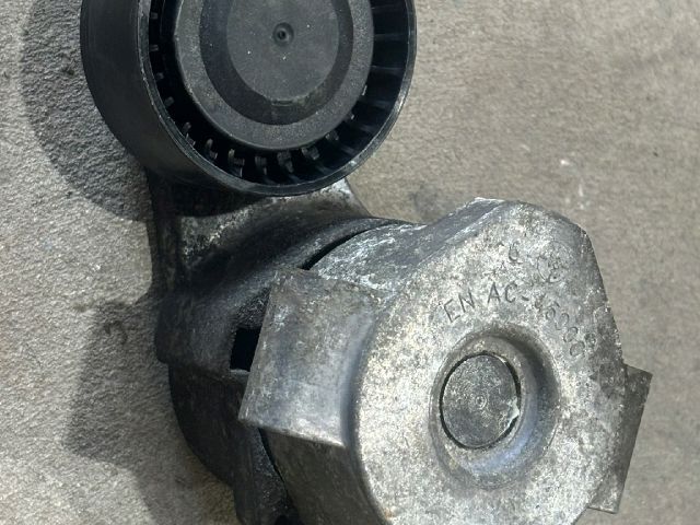 bontott FORD TRANSIT Szíjfeszítő Görgő