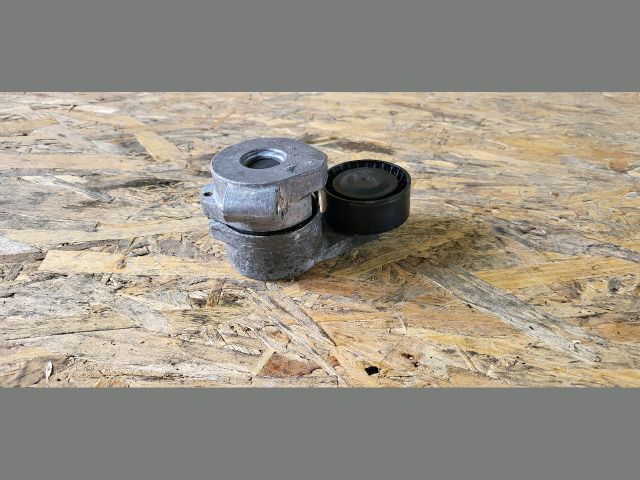 bontott FORD TRANSIT Szíjfeszítő Görgő