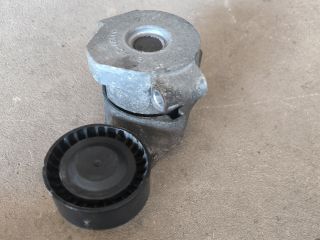 bontott FORD TRANSIT Szíjfeszítő Görgő