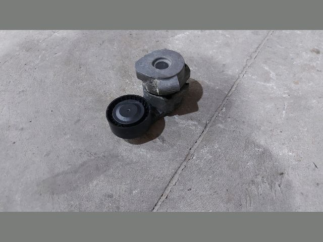 bontott FORD TRANSIT Szíjfeszítő Görgő