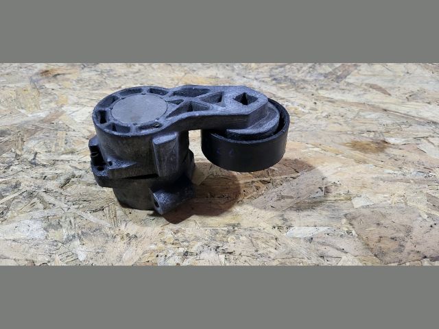 bontott FORD TRANSIT Szíjfeszítő Görgő