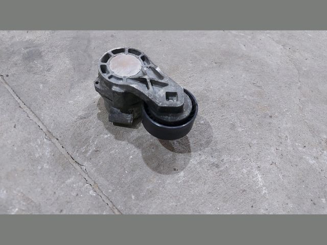 bontott FORD TRANSIT Szíjfeszítő Görgő