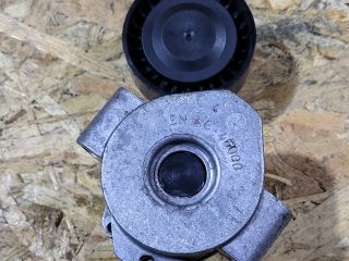 bontott FORD TRANSIT Szíjfeszítő Görgő