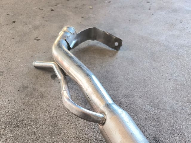 bontott FORD TRANSIT Tankbetöltő Cső (Fém)