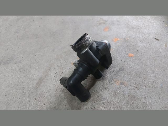 bontott FORD TRANSIT Termosztátház