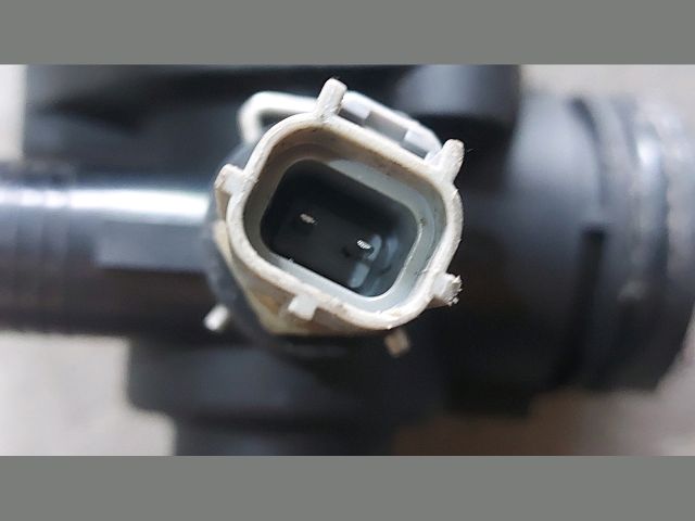 bontott FORD TRANSIT Termosztátház