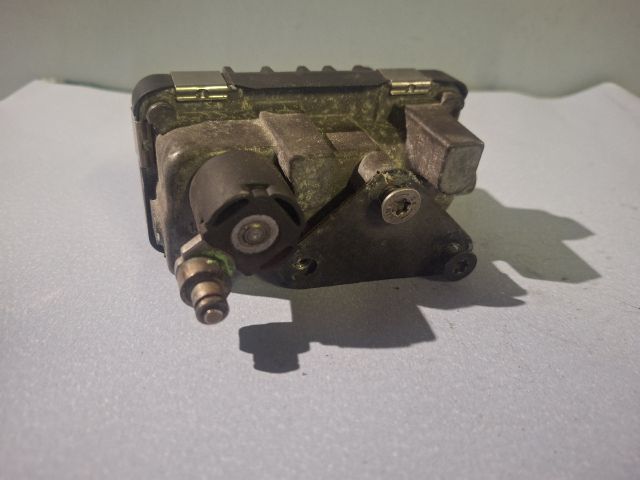 bontott FORD TRANSIT Turbó Vezérlőegység