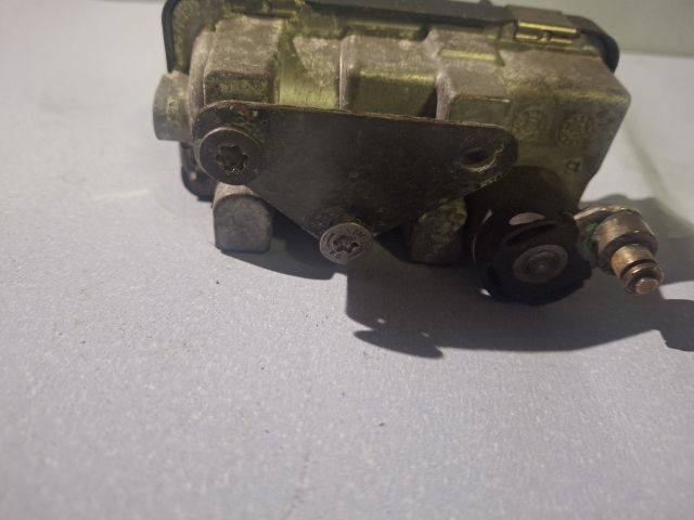 bontott FORD TRANSIT Turbó Vezérlőegység