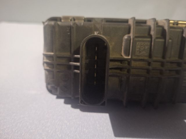 bontott FORD TRANSIT Turbó Vezérlőegység