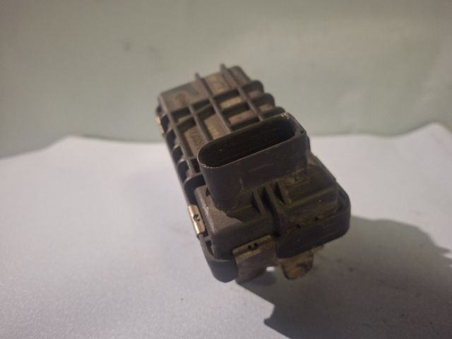 bontott FORD TRANSIT Turbó Vezérlőegység