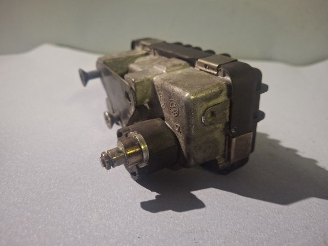 bontott FORD TRANSIT Turbó Vezérlőegység