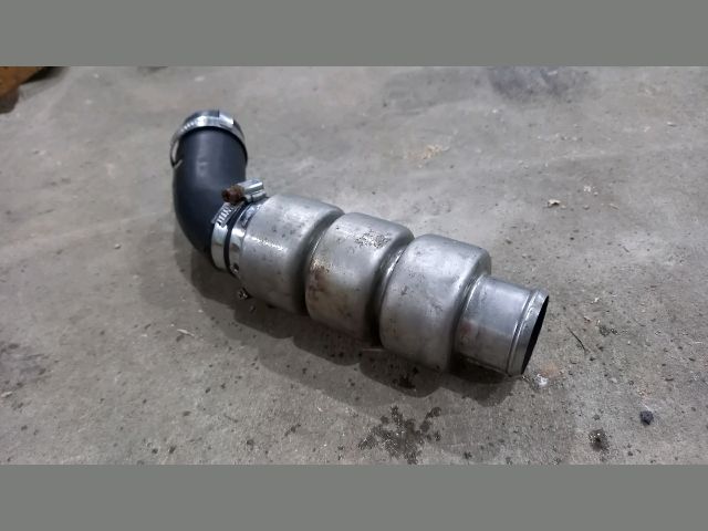 bontott FORD TRANSIT Turbócső