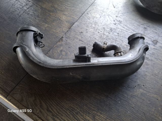 bontott FORD TRANSIT Turbócső