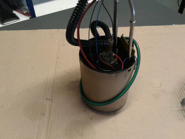 bontott FORD TRANSIT Üzemanyag Szivattyú