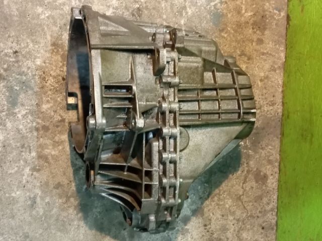 bontott FORD TRANSIT Váltó (Mechanikus)