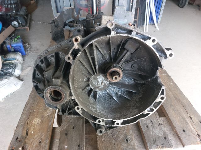 bontott FORD TRANSIT Váltó (Mechanikus)