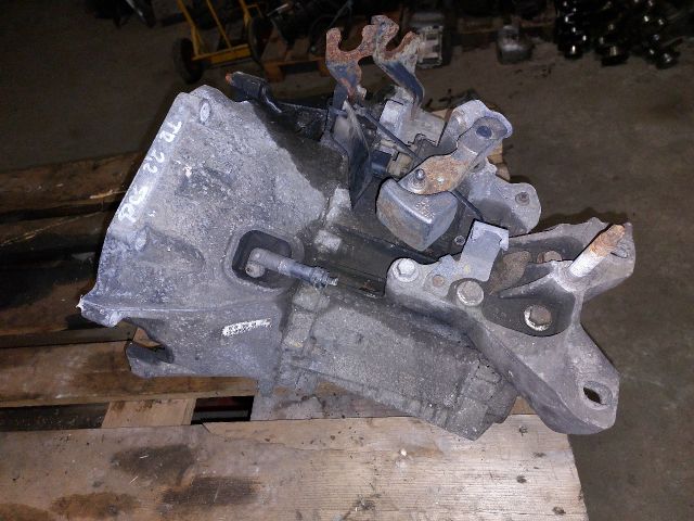 bontott FORD TRANSIT Váltó (Mechanikus)