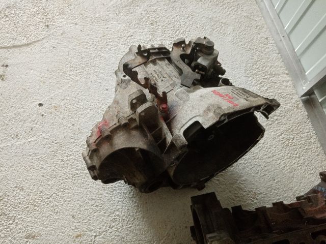 bontott FORD TRANSIT Váltó (Mechanikus)