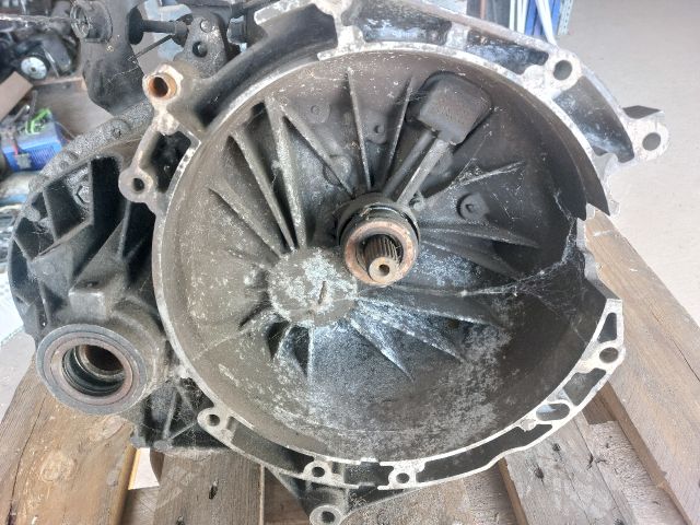 bontott FORD TRANSIT Váltó (Mechanikus)