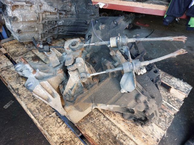 bontott FORD TRANSIT Váltó (Mechanikus)