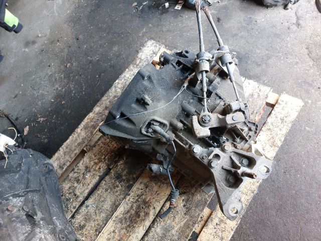 bontott FORD TRANSIT Váltó (Mechanikus)