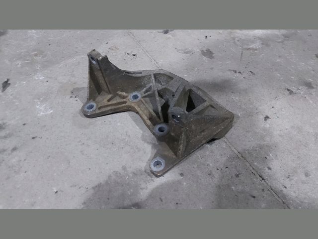 bontott FORD TRANSIT Váltó Tartó Bak (Pozíciófüggetlen)