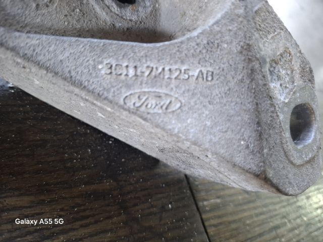 bontott FORD TRANSIT Váltó Tartó Bak (Pozíciófüggetlen)