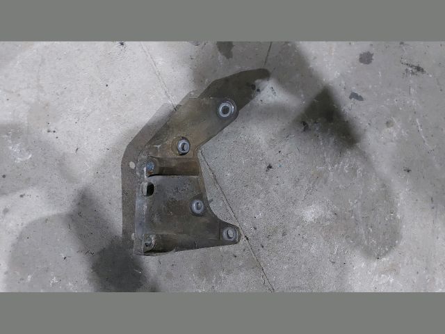 bontott FORD TRANSIT Váltó Tartó Bak (Pozíciófüggetlen)