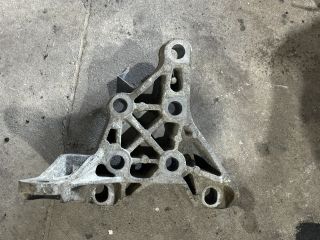 bontott FORD TRANSIT Váltó Tartó Bak (Pozíciófüggetlen)