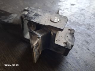 bontott FORD TRANSIT Váltó Tartó Bak (Pozíciófüggetlen)