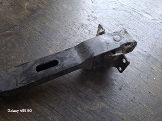 bontott FORD TRANSIT Váltó Tartó Bak (Pozíciófüggetlen)