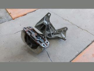 bontott FORD TRANSIT Váltó Tartó Bak (Pozíciófüggetlen)