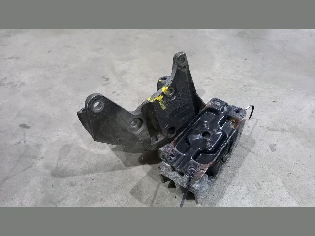 bontott FORD TRANSIT Váltó Tartó Bak (Pozíciófüggetlen)