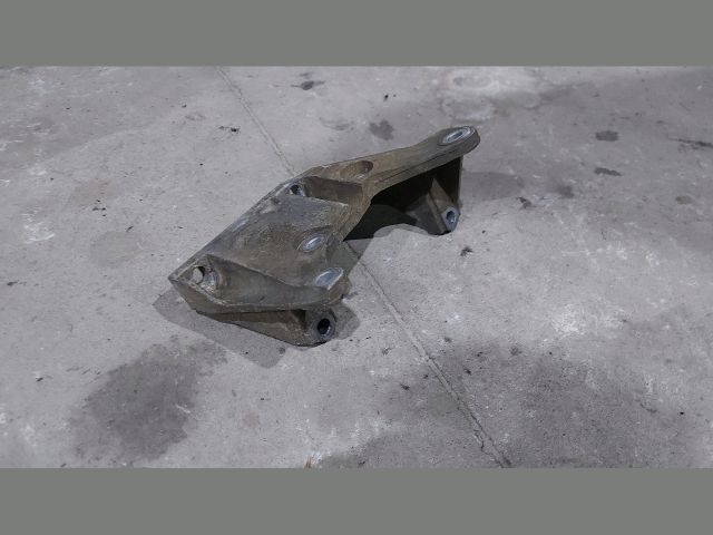 bontott FORD TRANSIT Váltó Tartó Bak (Pozíciófüggetlen)