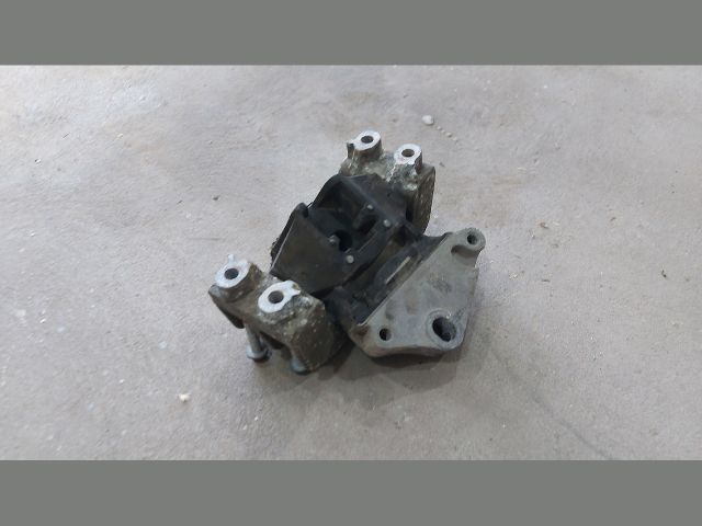 bontott FORD TRANSIT Váltó Tartó Bak (Pozíciófüggetlen)